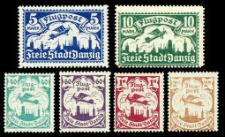 1921-22 Danzig C4-9 Airplane Over City